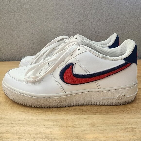 Nike Air Force 1 Chenille Red White Blue Swoosh 823511-106 Youth Size 6.5Y - Picture 6 of 12